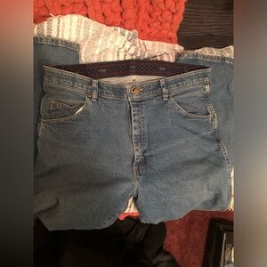 Wrangler Relaxed Fit Light Blue Jeans